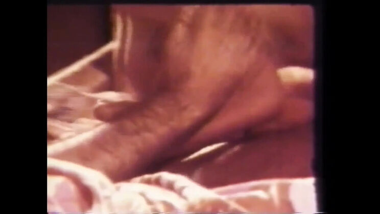 Perverted Retro MILF Blowjob and Cumshot in HD