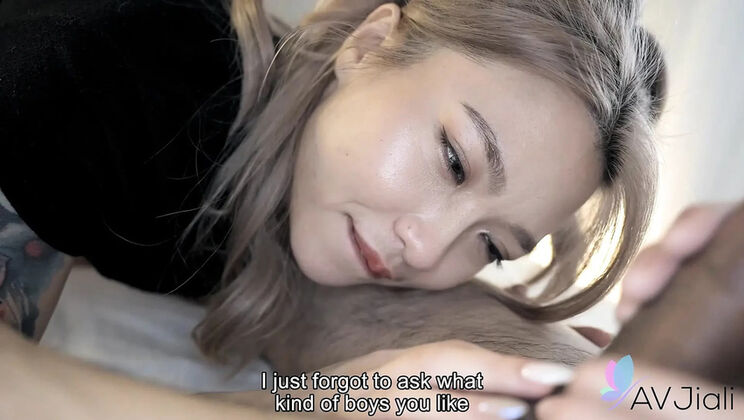 Tattooed Chinese blonde Jui Jui gets hard fucked in uncensored HD video