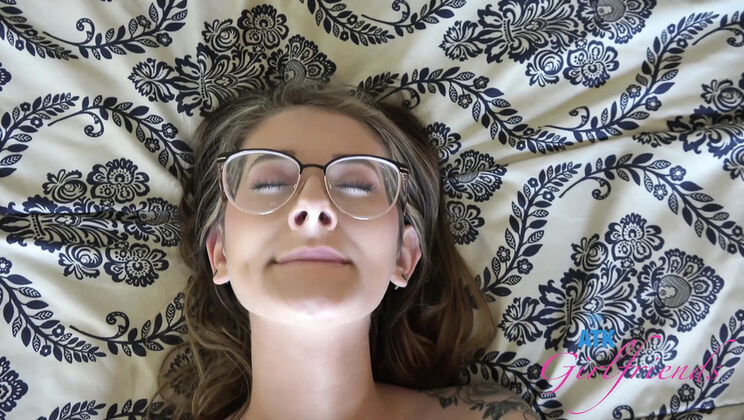 Blonde Teen Meloni Moon Virtual Date POV Blowjob Creampie Fingering Fuck