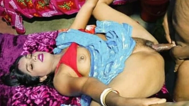 Desi Bhabhi Sali Hardcore Sex With Jamaibabu In Village - Indian Homemade Blowjob & Facial