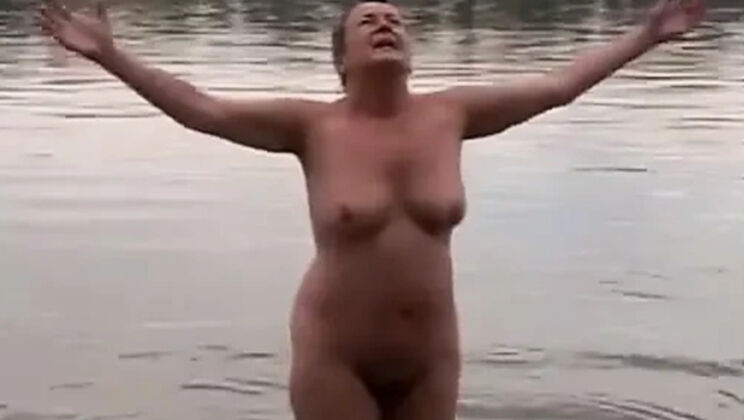 Granny loves big cock outdoor anal hairy old & young