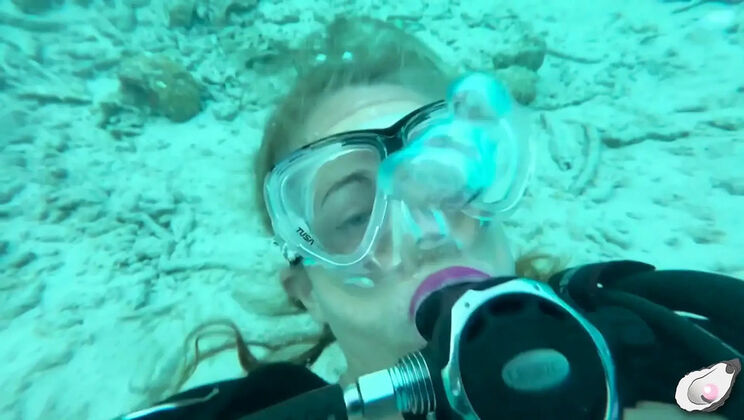 Supergirl Fucked Hard by Horny Octopus - Big Clit MILF Solo Underwater Sex