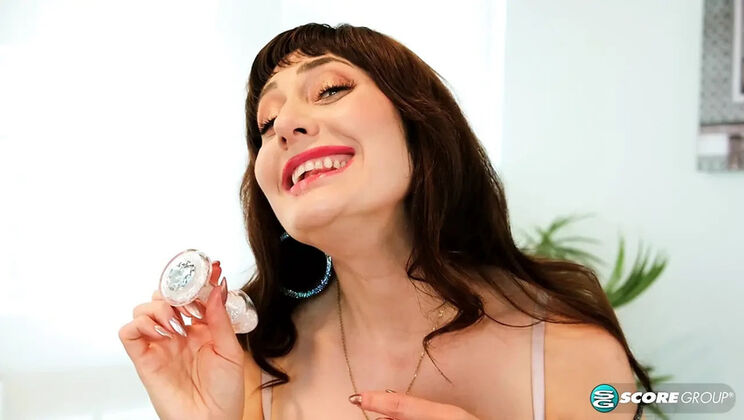 Melody Mynx MILF Solo - Big Tits Brunette Fucks Her Asshole with a Butt Plug