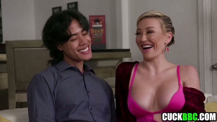 Hotwife Squirts on BBC While Cuck Hubby Films