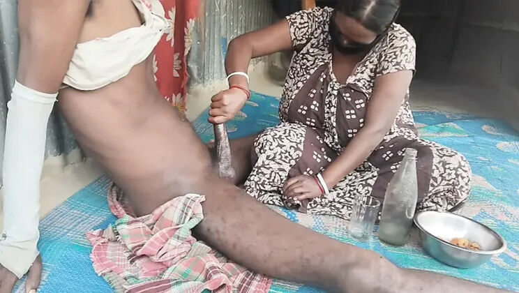 Desi Bhabhi Anal Sex - Drunk Indian Housewife Big Ass Fuck