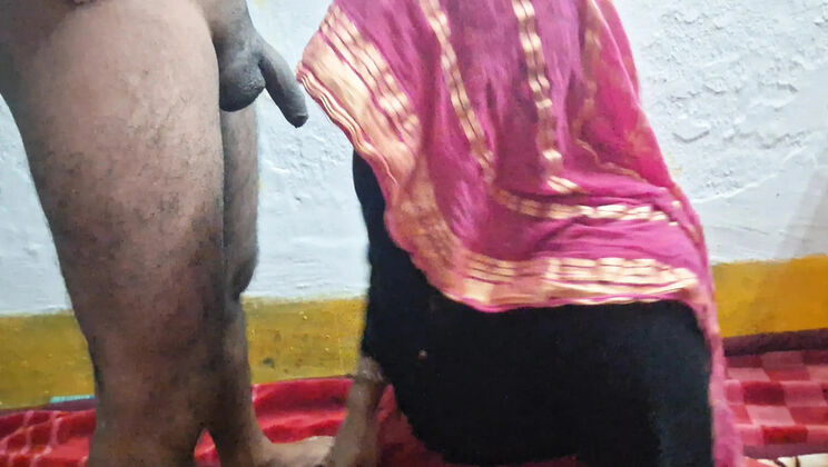 Busty Banuu Hot Desi Aunty Fucks Father In Law - Big Natural Tits, Blowjob & Doggy Style Sex