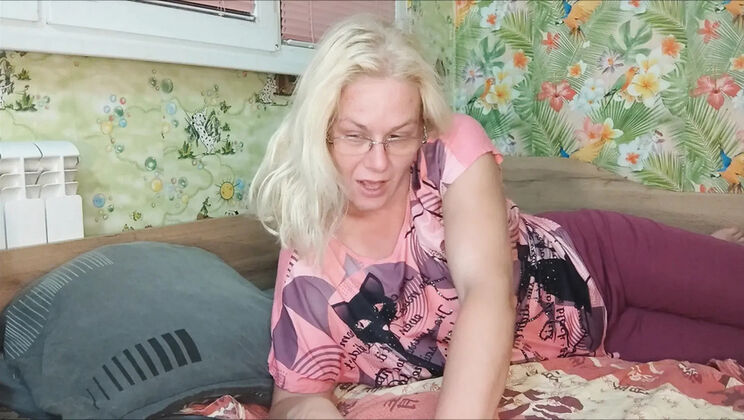 Bodyswap Fantasy with Putarankahotmilf - HD Role Play Porn