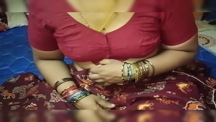 Desi Aunty In Jacket Fingered By Boy - Hairy Pussy & Moaning Sex - Homemade Indian Bhabhi