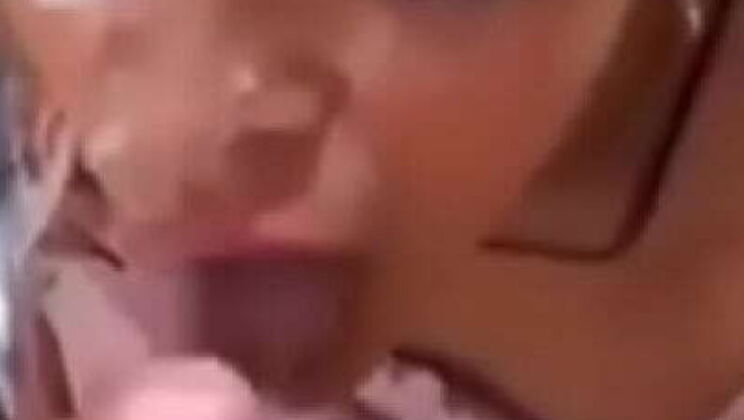 Amateur Latina with Big Booty Cheats on Boyfriend - Car Milk Drinking Fuck