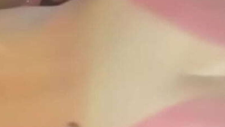 Snow Bunny Reese Robinson Almost Caught Getting Fucked in Car - Public Amateur Blowjob & Doggystyle