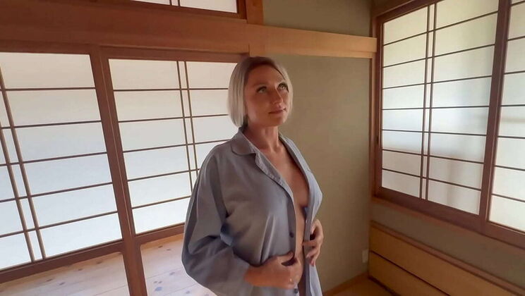 Olive Oil & Popeye Romantic Vacation Sex - Amateur Blowjob & Doggystyle with Busty Wife