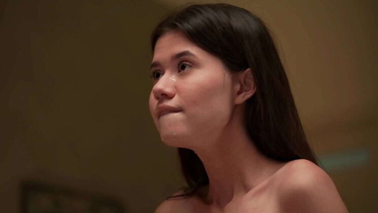 Lesbian Hardcore Sex: Petite Teens Alissa Foxy & Evelin Elle Fingering, Pussy Eating & Squirting