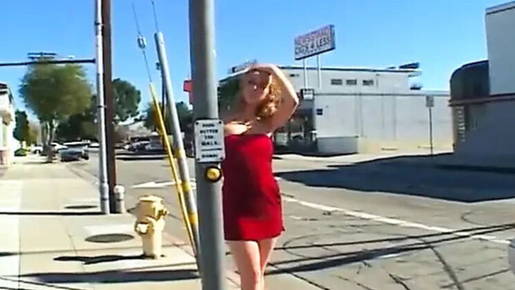 Cheap Teen Anal Creampie - Kelly Wells Gets Filled