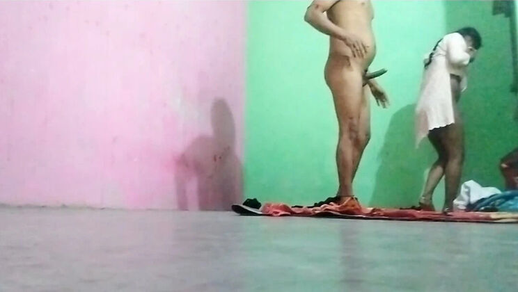 Indian Desi Girlfriend Hot Sex with Boyfriend - Juicy Chudai Video in House Stage