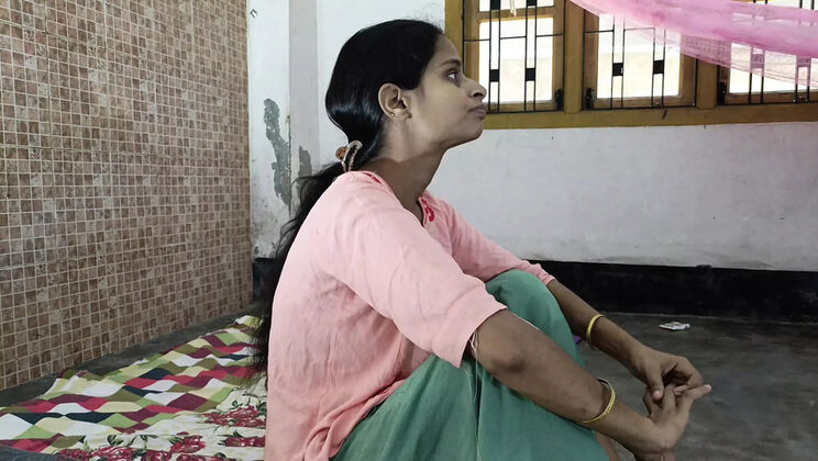 Desi Village New Wife Hardcore Anal Sex Doggy Style at Home - Indian Bhabhi Amateur