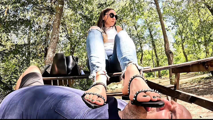 Amateur Foot Goddess Commands Slave To Worship Her Bare Feet - Foot Fetish Humiliation in 4K