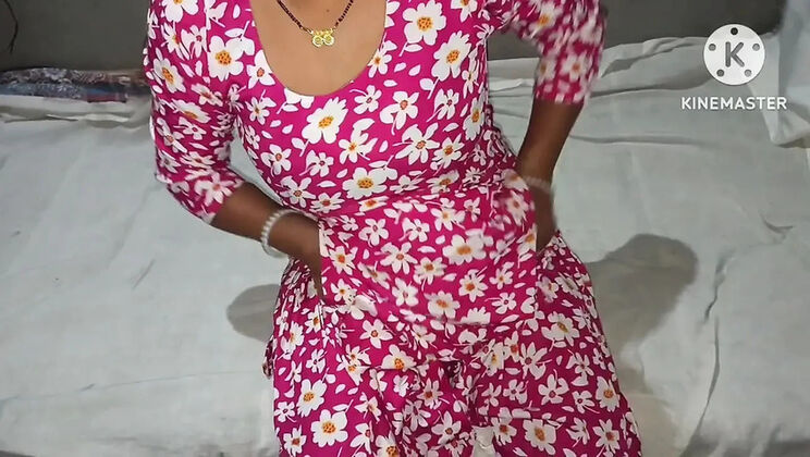 Desi Indian Girl First Night Sex - Full Night Fucking with Moaning Hindi Audio