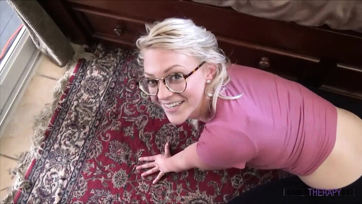 Step Sister Horny on Meds - Sunny Hart & Alex Adams Family Therapy Fuck - Blonde Teen Amateur Blowjob & Doggy Style Sex