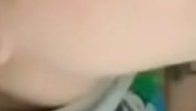 Hot amateur babe Ximenita692 loves getting eaten out before Jimken fucks her hard