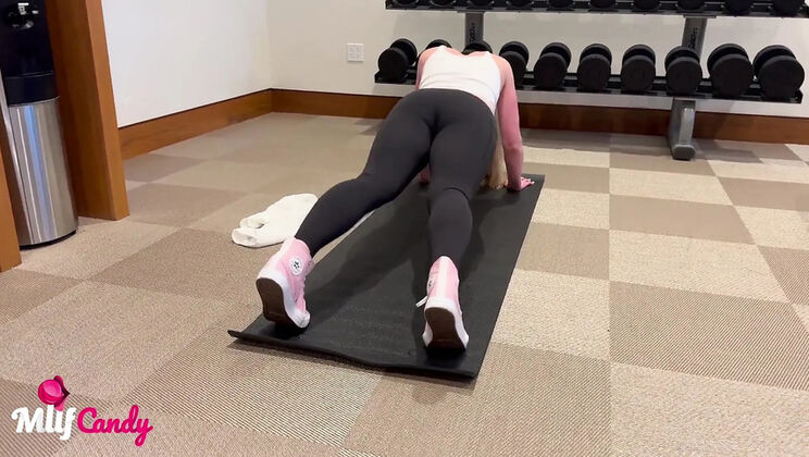 Huge Tits MILF Fucks Hotel Towel Guy After Gym Workout