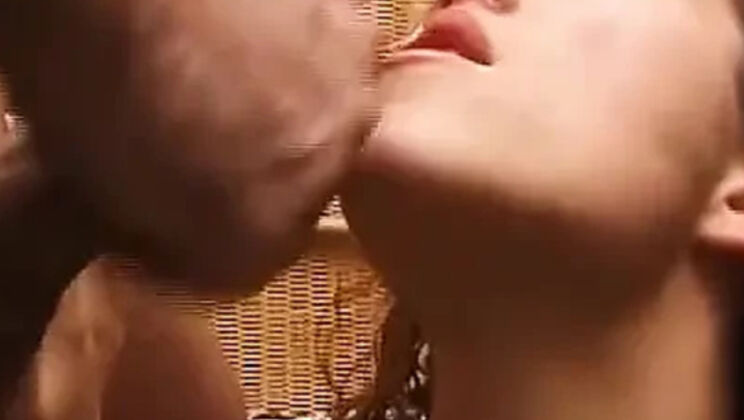 Real Italian Amateur Threesome With Huge Cock And Cum In Mouth