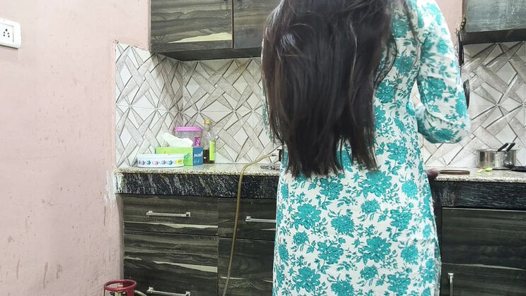 Indian Step Mom Gets Pussy and Ass Pounded by Step Son in Kitchen