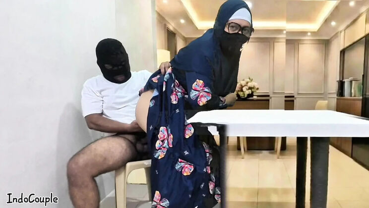Hijab Teacher Gets Fucked By College Pornstar On A Date