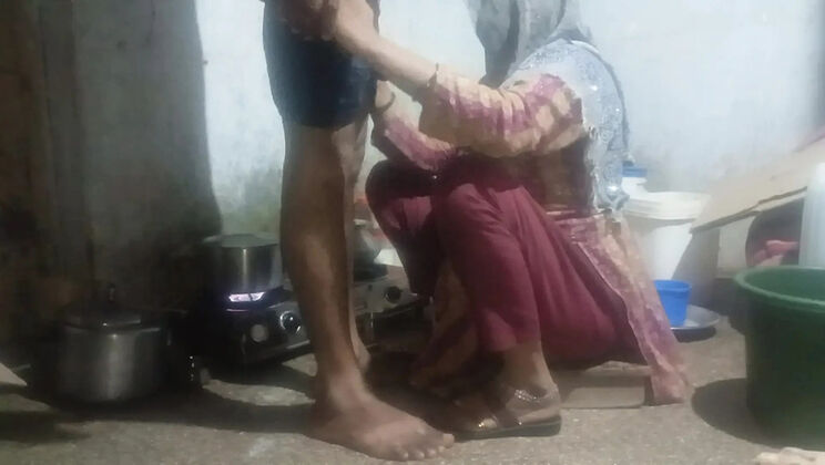 Desi Bhabhi Took It in Her Mouth and Said Put It Down