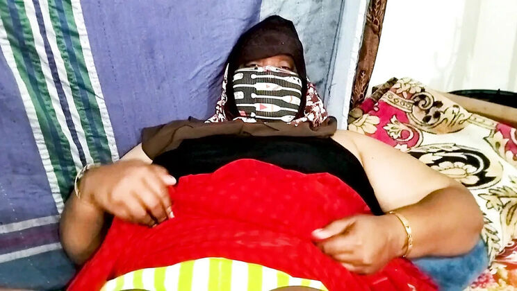 Newly Married Desi Couple Honeymoon Full Video Watch Now Bangla Porn