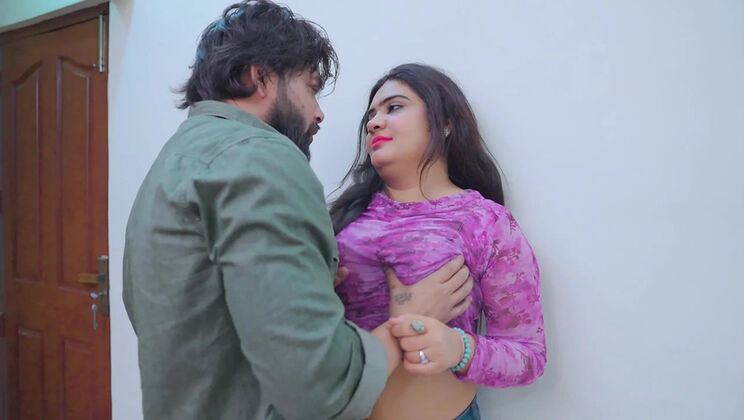 Indian Bhabhi Hardcore Fucking Husband with Clear Hindi Audio