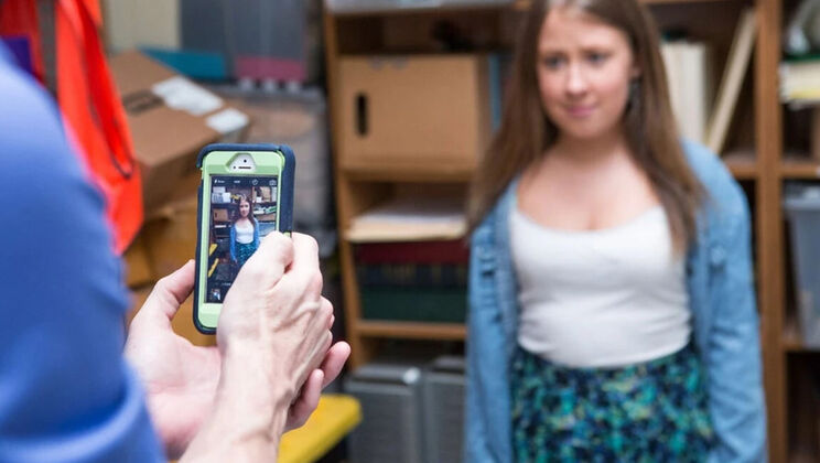 Cute Shoplifter Gets Fucked by Officer for Punishment