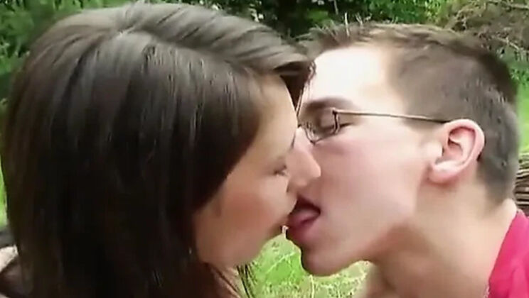 Retro Couple Action: Blowjob, Handjob, 69 & Doggy Style Outdoors