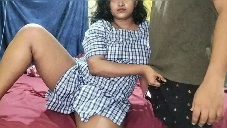 Indian school teacher seduces and fucks her big ass