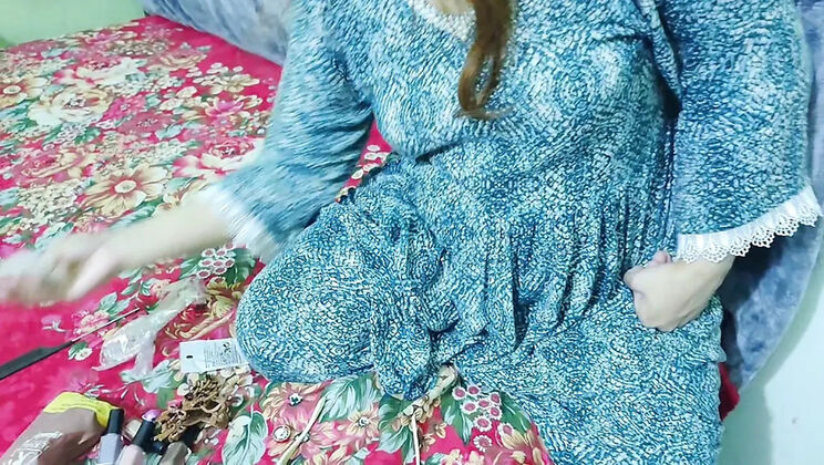 Phudi Na Maro Urdu Audio - Don't Fuck I'm Pregnant Desi Bhabhi Hardcore