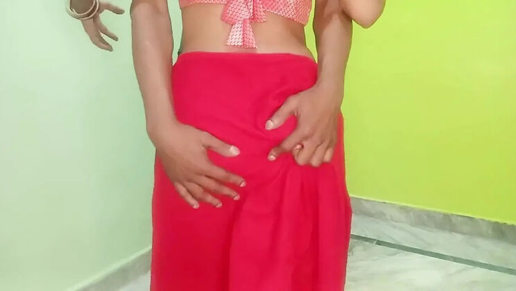 Indian Aunty Seduction in the Dock – Hot Desi Stepmom Blowjob