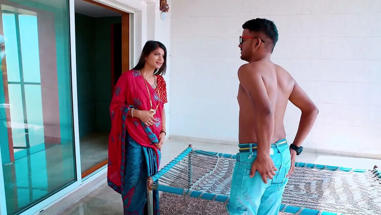 Jawan Bhabhi ko piche se pakad ke chod diya – Anjalii Pandey Hardcore Doggy Style